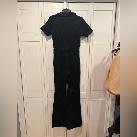 Windsor black denim jumpsuit flare leg size small like new - Picture 5 of 5